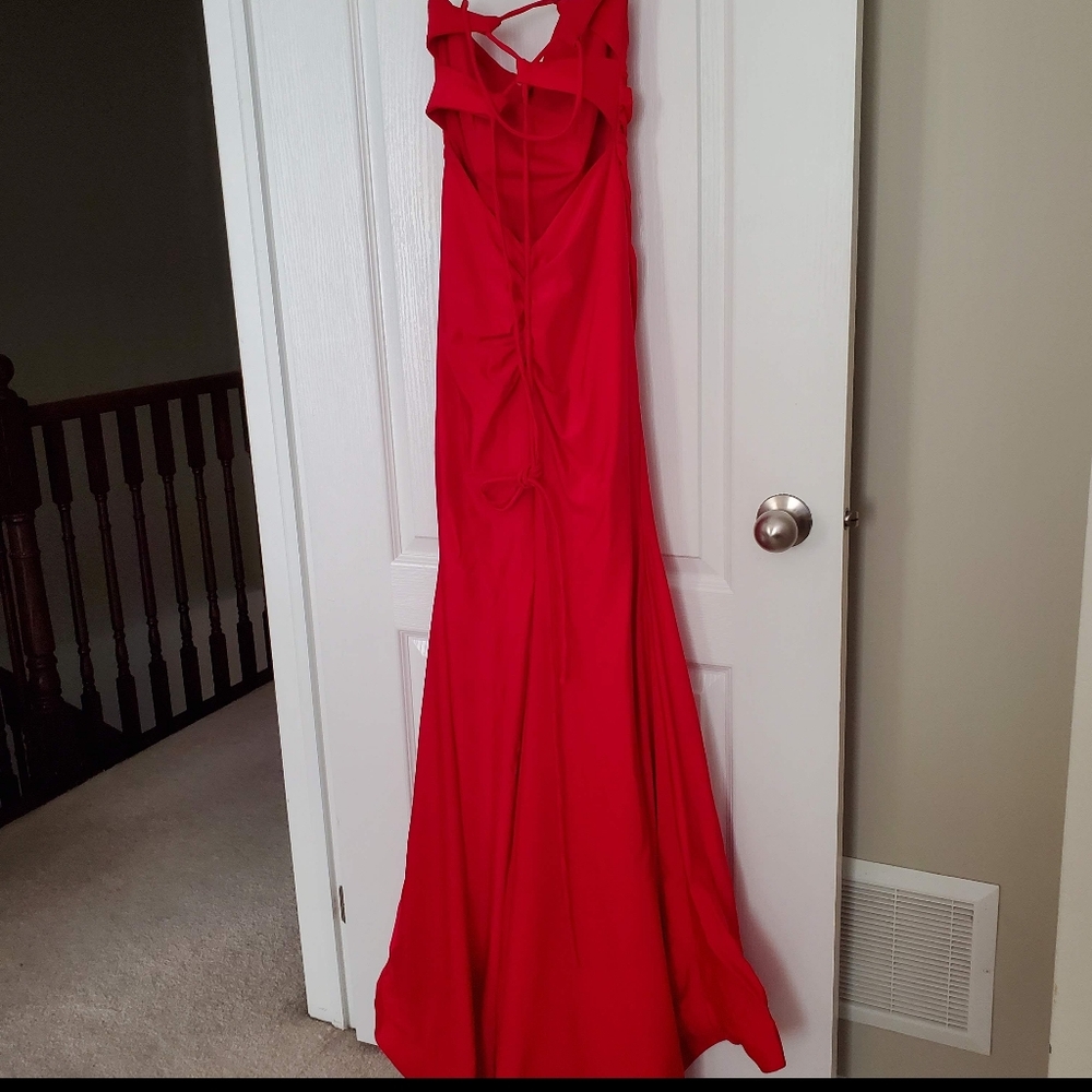 Prom Dress - Picture 5 of 7
